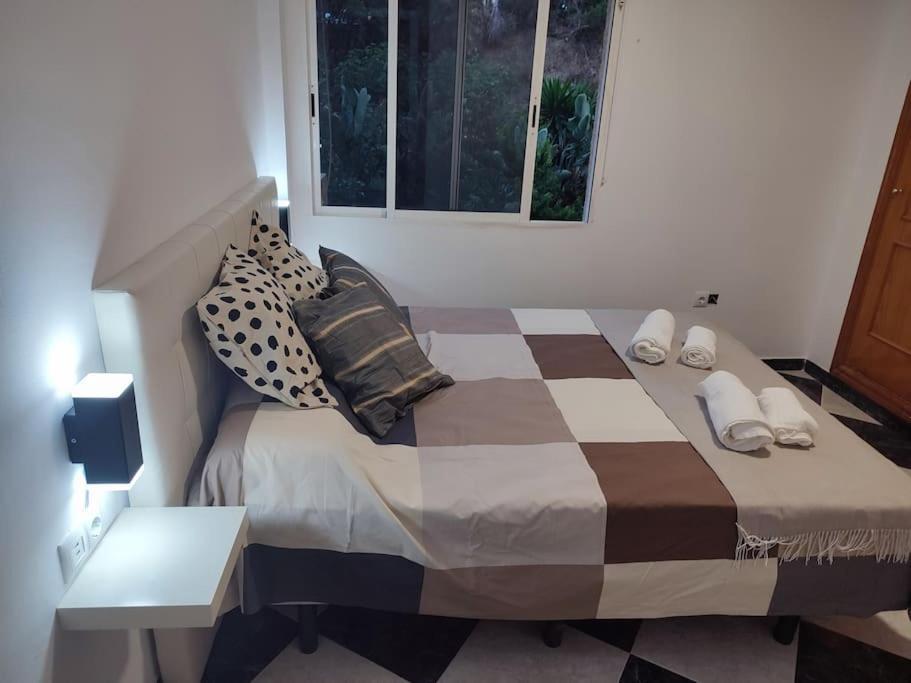 Apartamento En Playa Carvajal Fuengirola Exterior foto