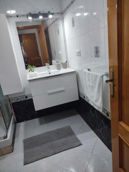 Apartamento En Playa Carvajal Fuengirola Exterior foto